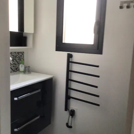 Entre Et Bois Indépendant Idéal à 200 M De La Apartamento Saint-Nazaire (Loire-Atlantique)